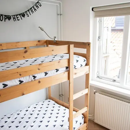 Holiday home De Strandjutter